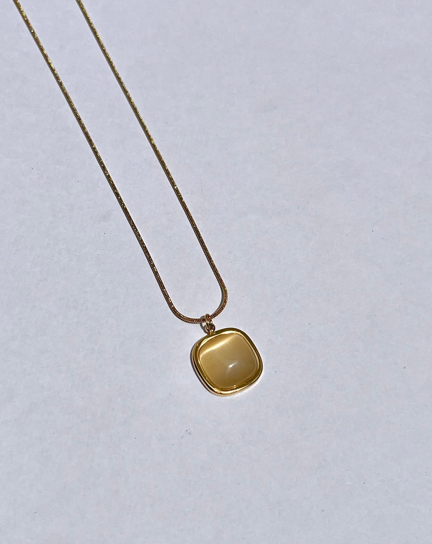 Stainless crystal necklaces