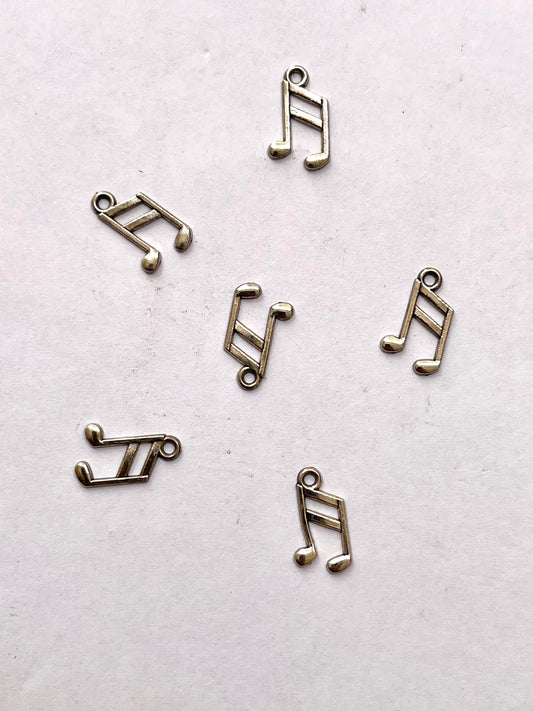 Music note charm