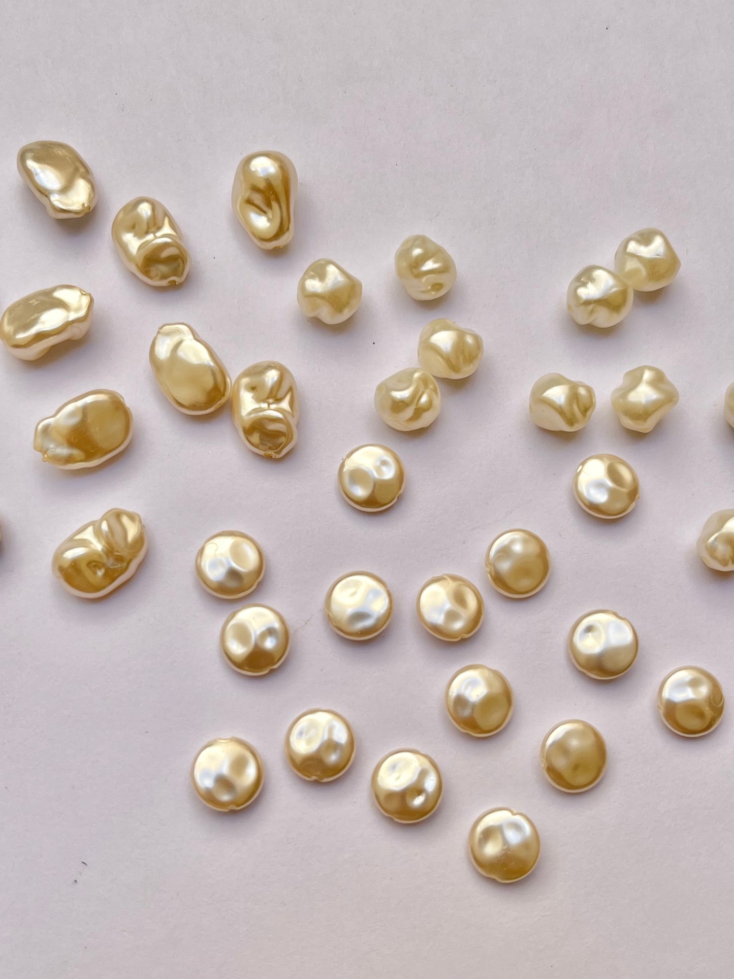 Imitation pearl beads