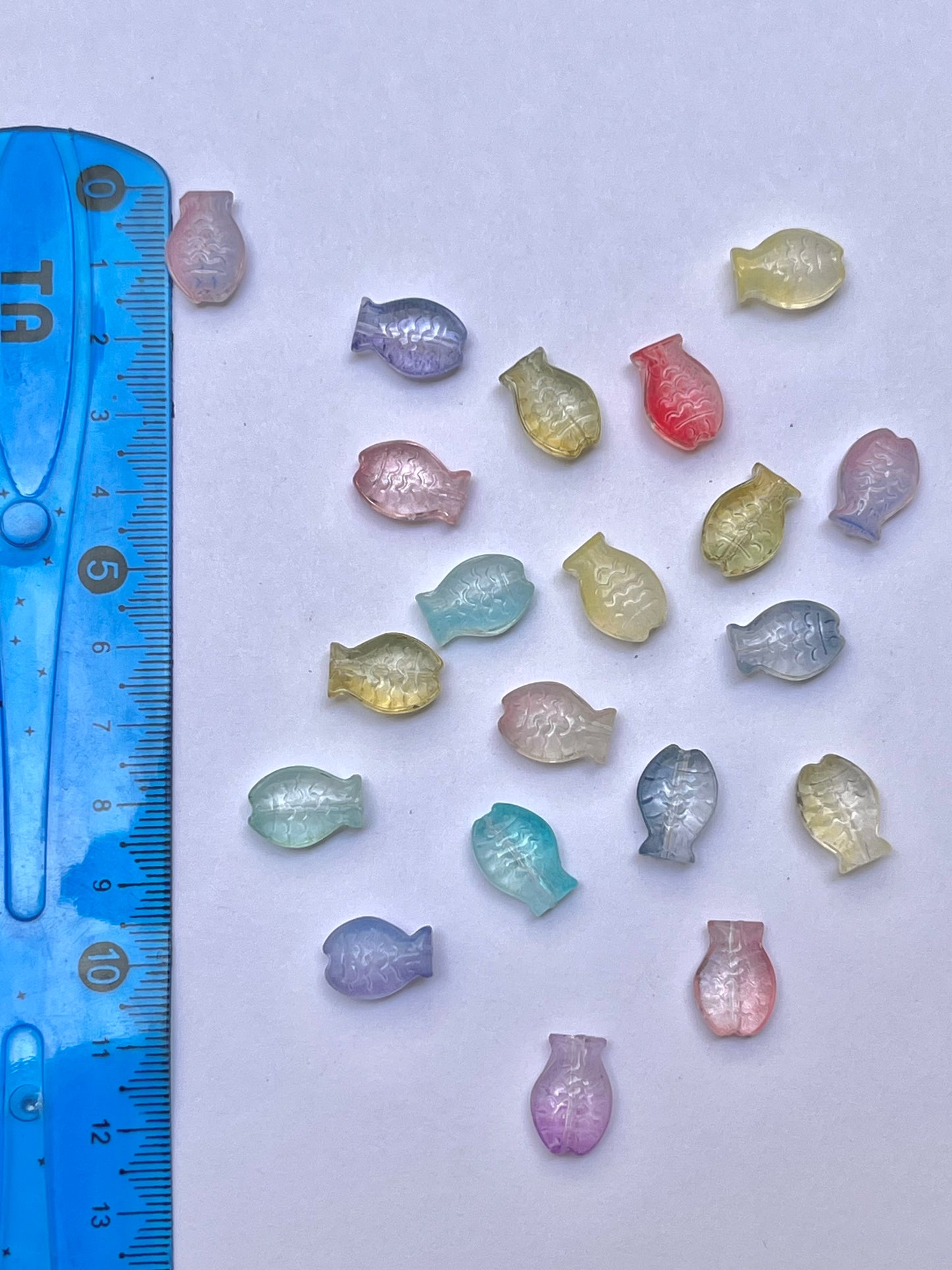 Glass fish beads