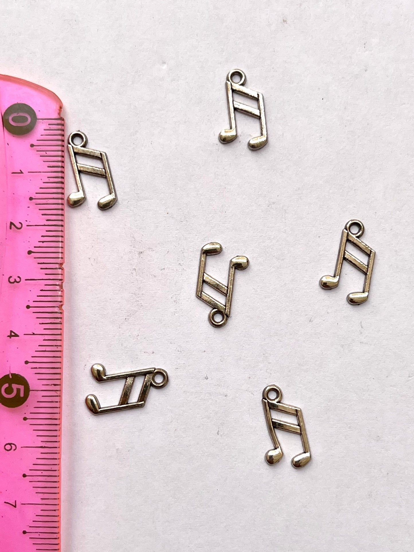 Music note charm