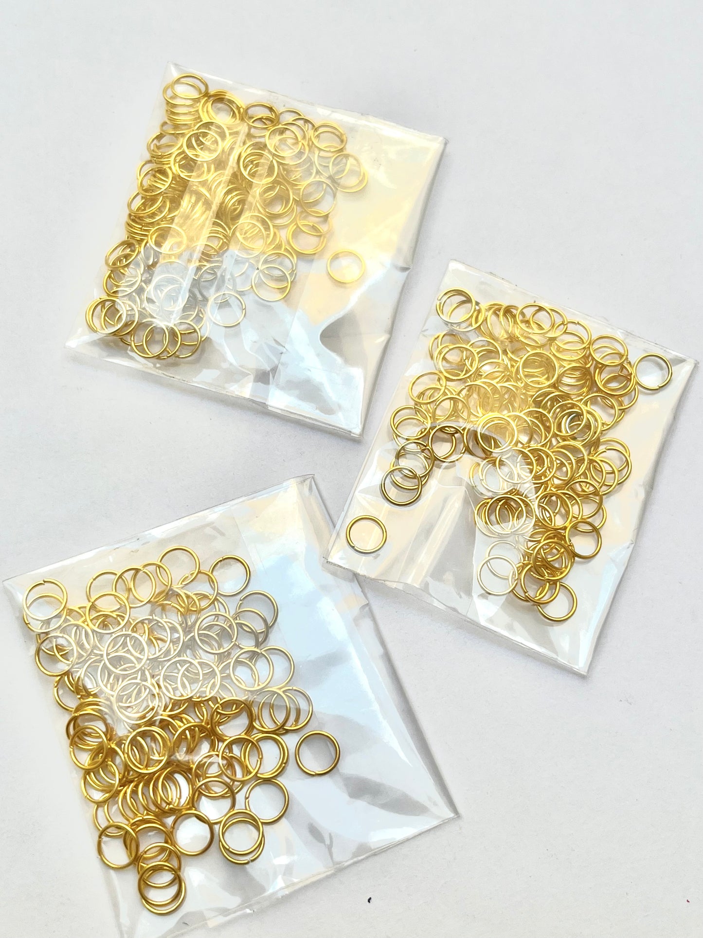 Golden jumprings