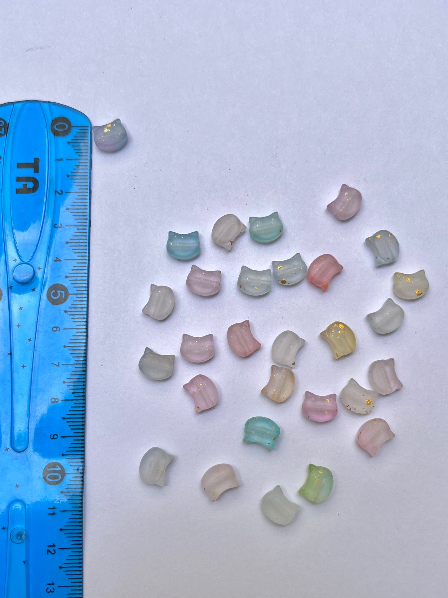 Cat beads