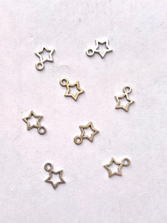 Small star charm