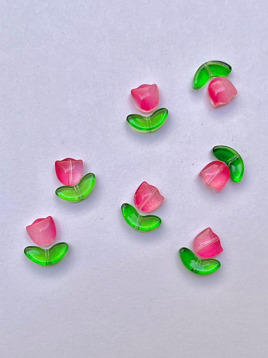 Glass tulip beads