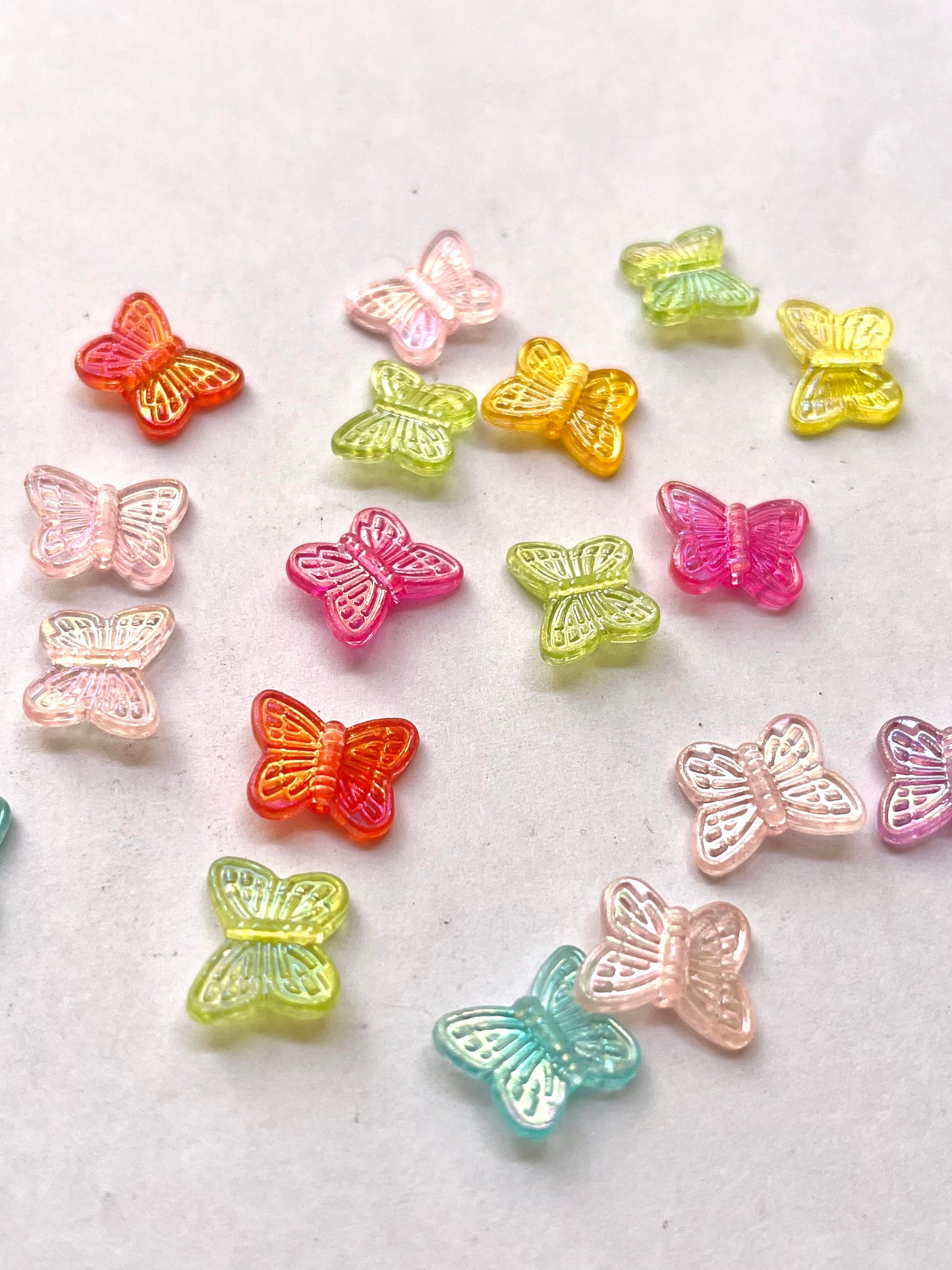 Acrylic butterfly beads