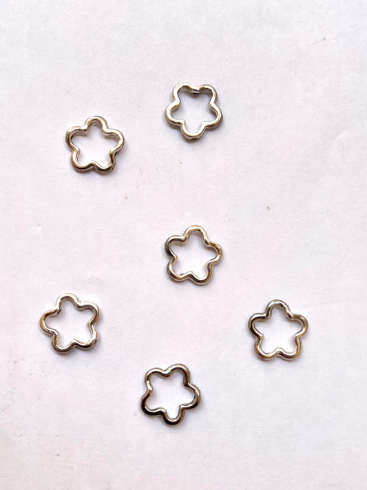 Flower bead